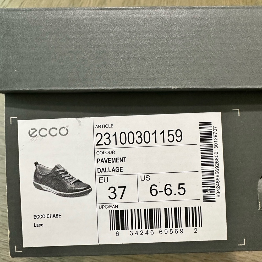 ECCO Chase Women’s Gray Leather Casual Comfort Sneakers Size 37 (6-6.5) - Picture 4 of 11